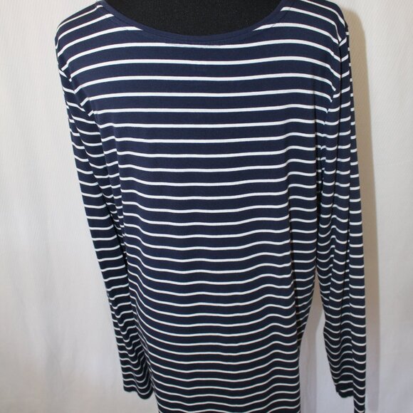 SALE GAP Scoop Neck Stripe Long Sleeve Tee Blue White Stripe Size L Large EUC - Picture 6 of 8